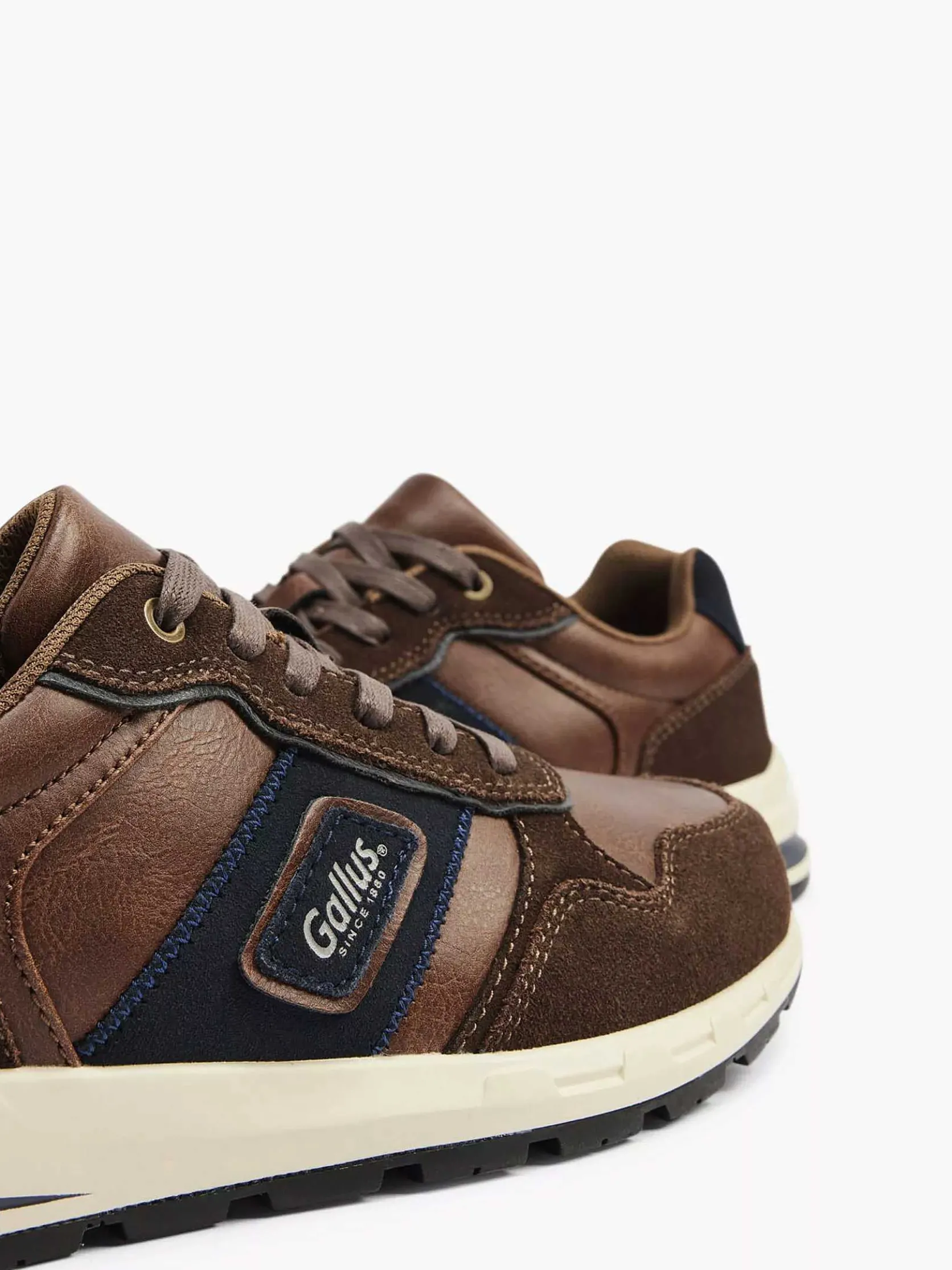 Bruine Suede Sneaker