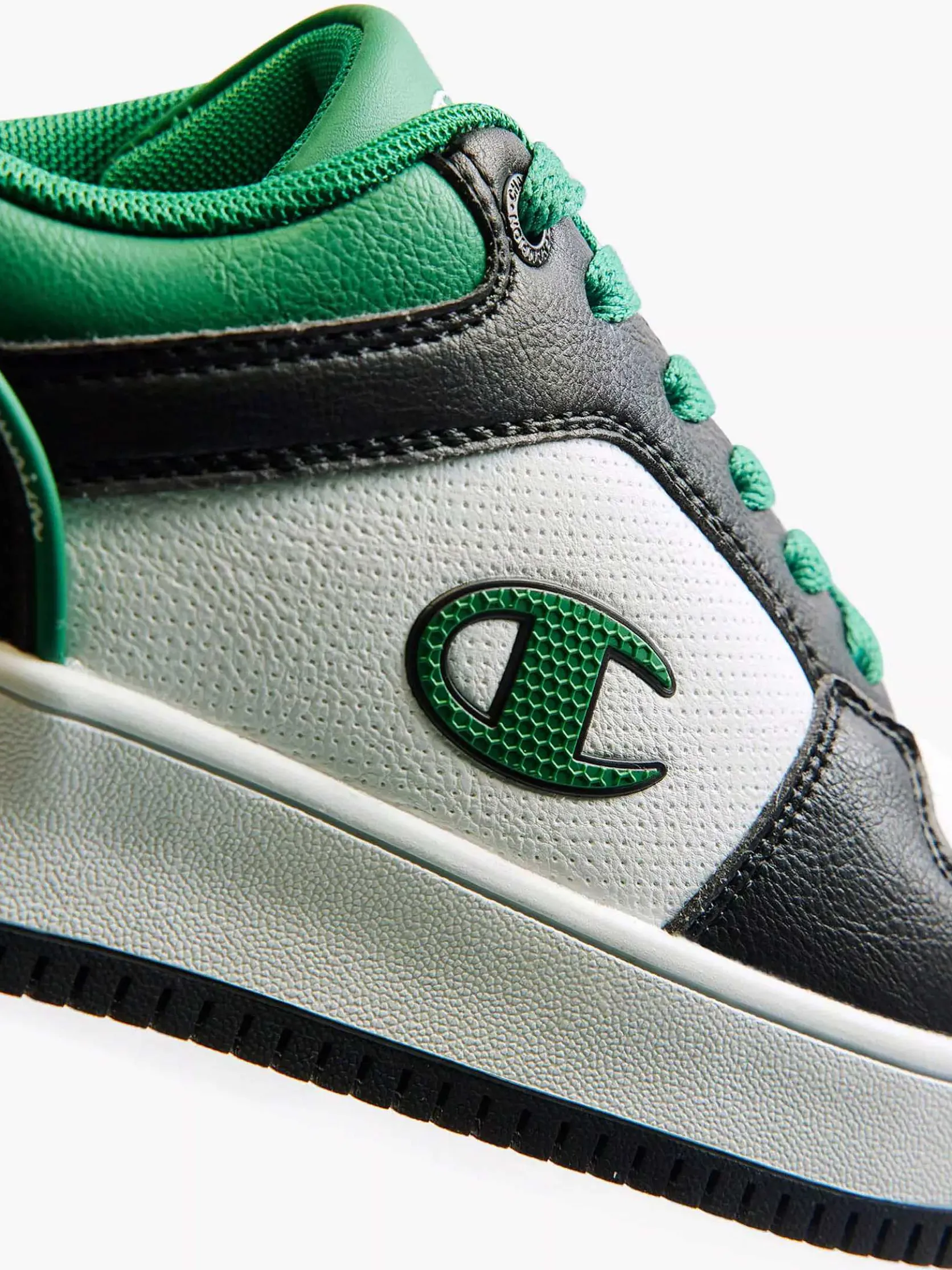 Witte Low Cut Shoe Rebound 2.0